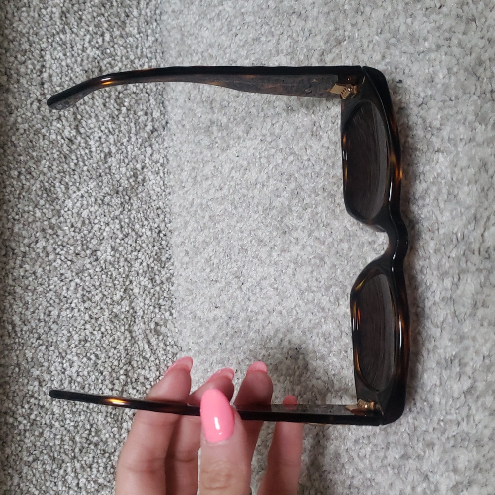 Chanel Tortoiseshell Sunglasses AUTHENTIC - Picture 10 of 12